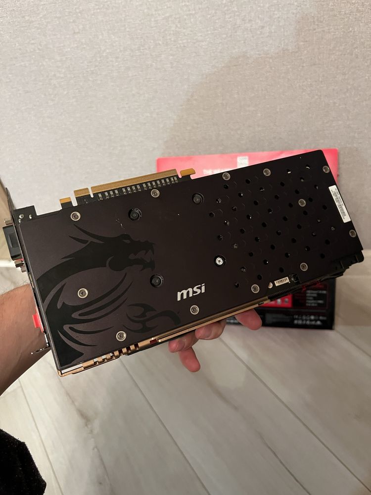 MSI R9 390X 8192MB GDDR5 (512bit) (1100/6100)