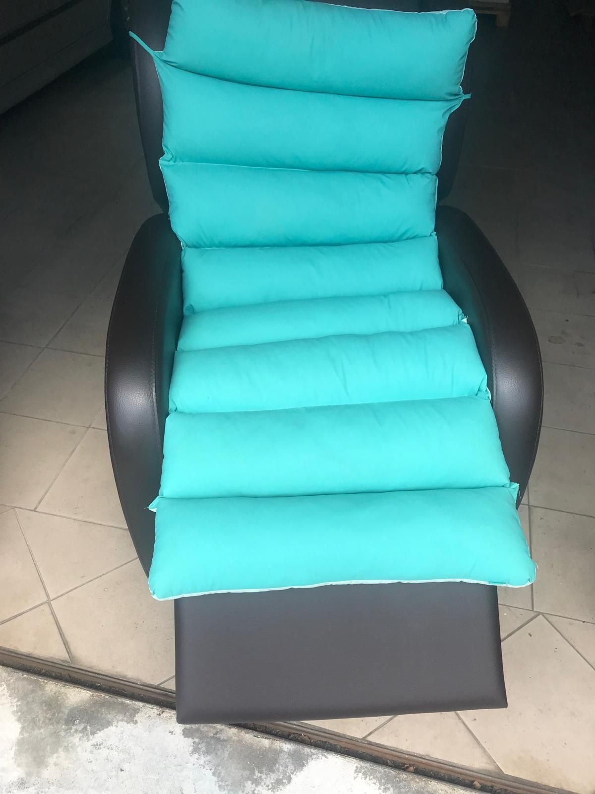 Poltrona elétrica com comando + poltrona manual – Conforto garantido!