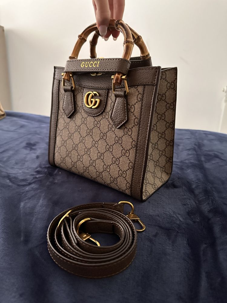 Gucci Diana mini tote bag canvas