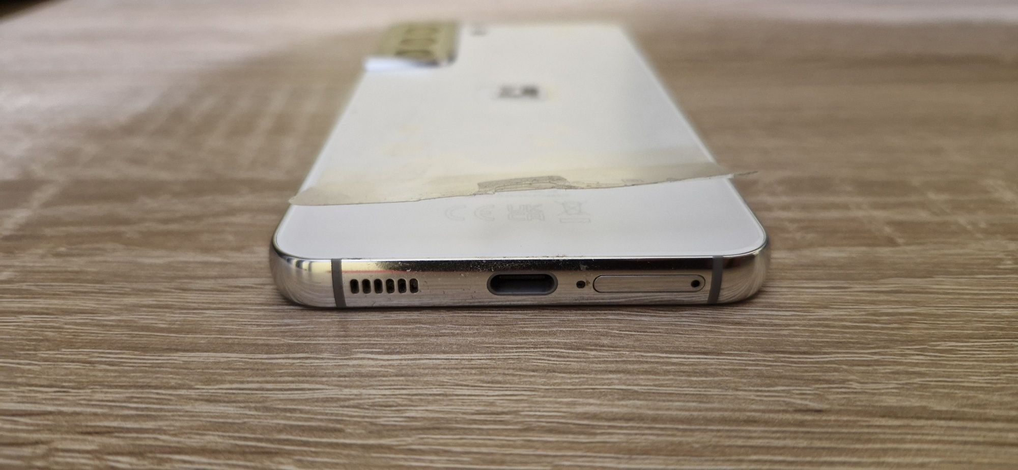 Samsung S22 - Na części