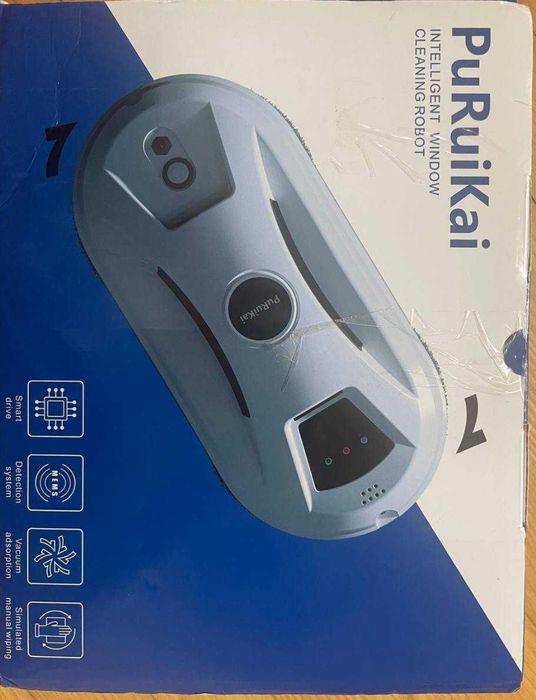 Робот для миття вікон з електричним розпилювачем води