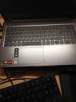 Laptop Lenovo IdeaPad Slim 3 15ABR8 AMD Ryzen 7 7730U/1TB/16GB/FHD