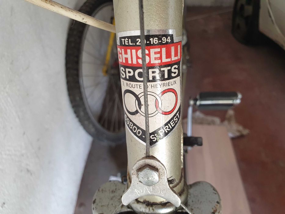 Bicicleta antiga de colecção