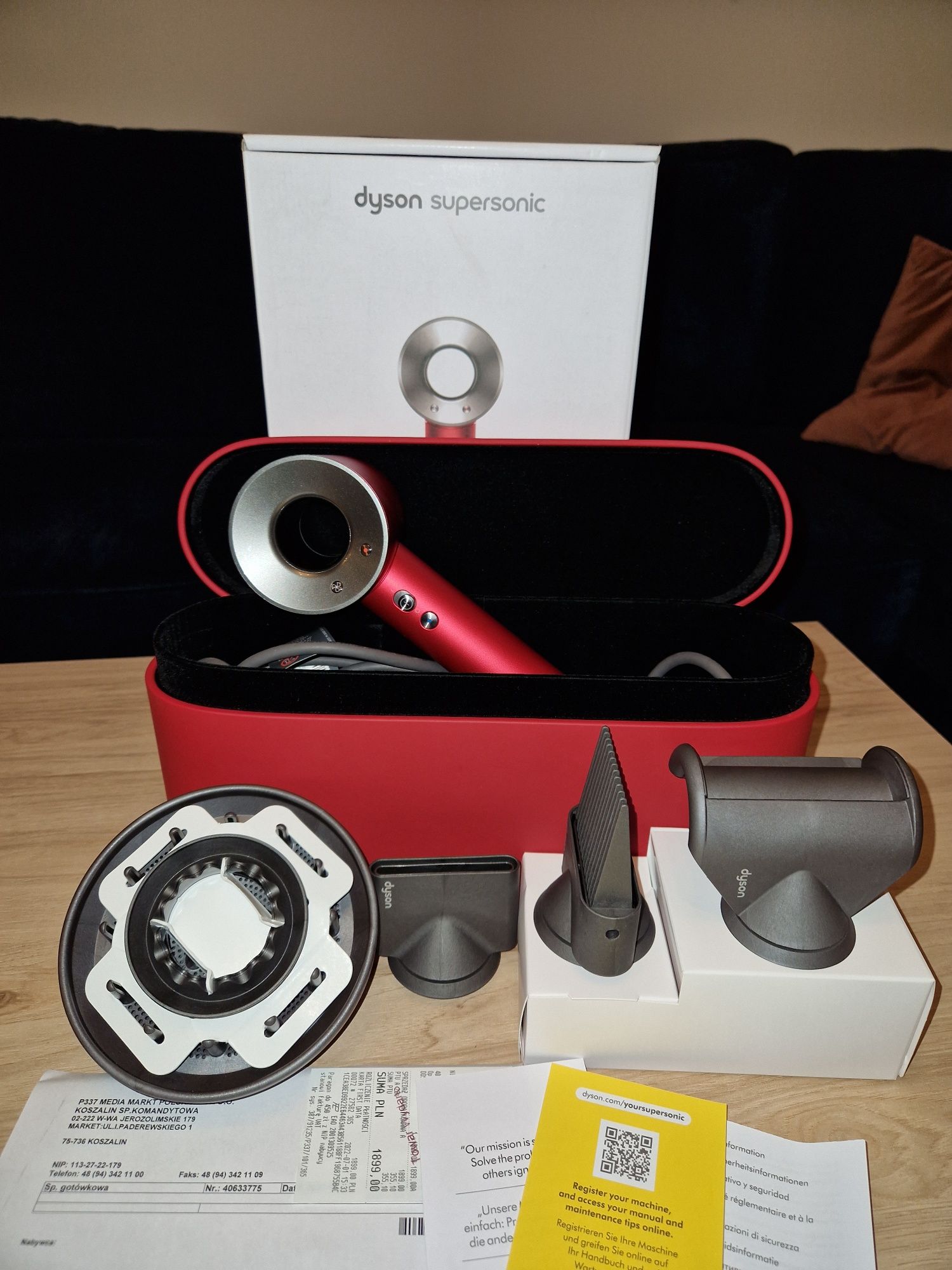 Suszarka DYSON Supersonic HD03 red edycja limitowana z etui kufrem hit