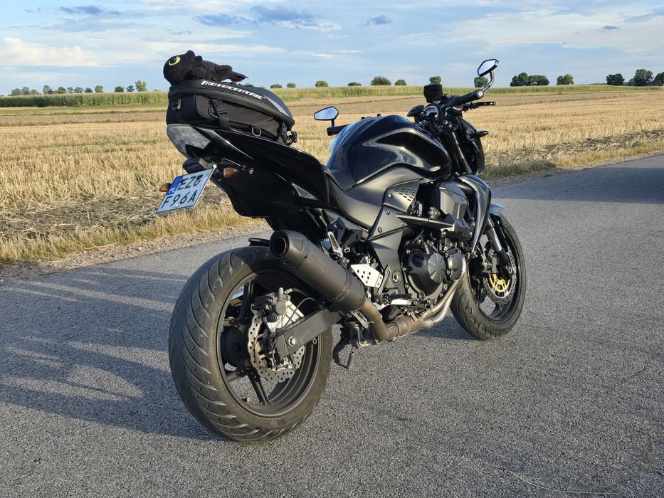 Kawasaki Z750 wydech LeoVince