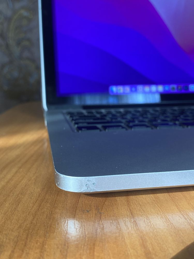 MacBook pro 2015 8/128