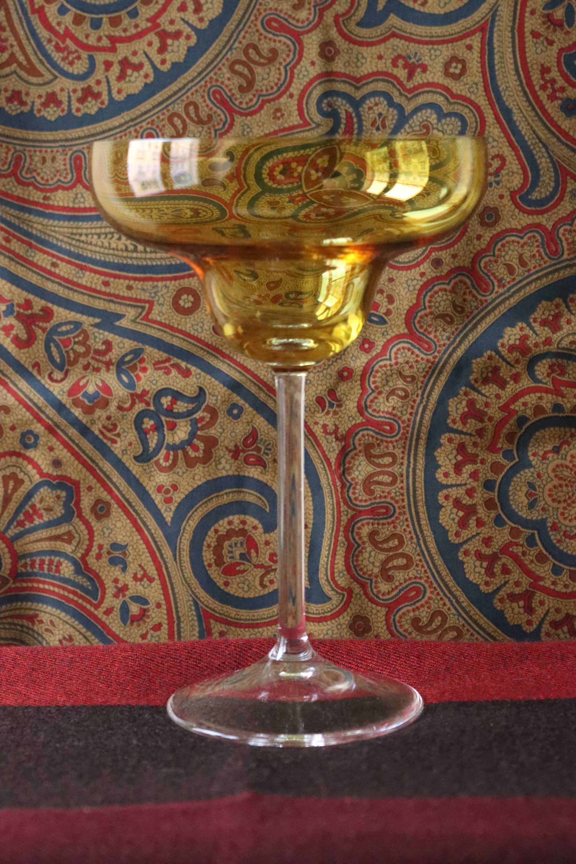 (6 ou 12) Taças Cocktail MARAVILHOSAS Amarelas