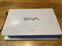 Sony vaio laptop 13” bialy model SVE1112M1EW windows 8 sprawny z etui