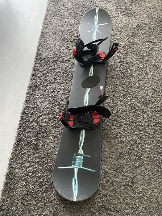 Сноуборды продам