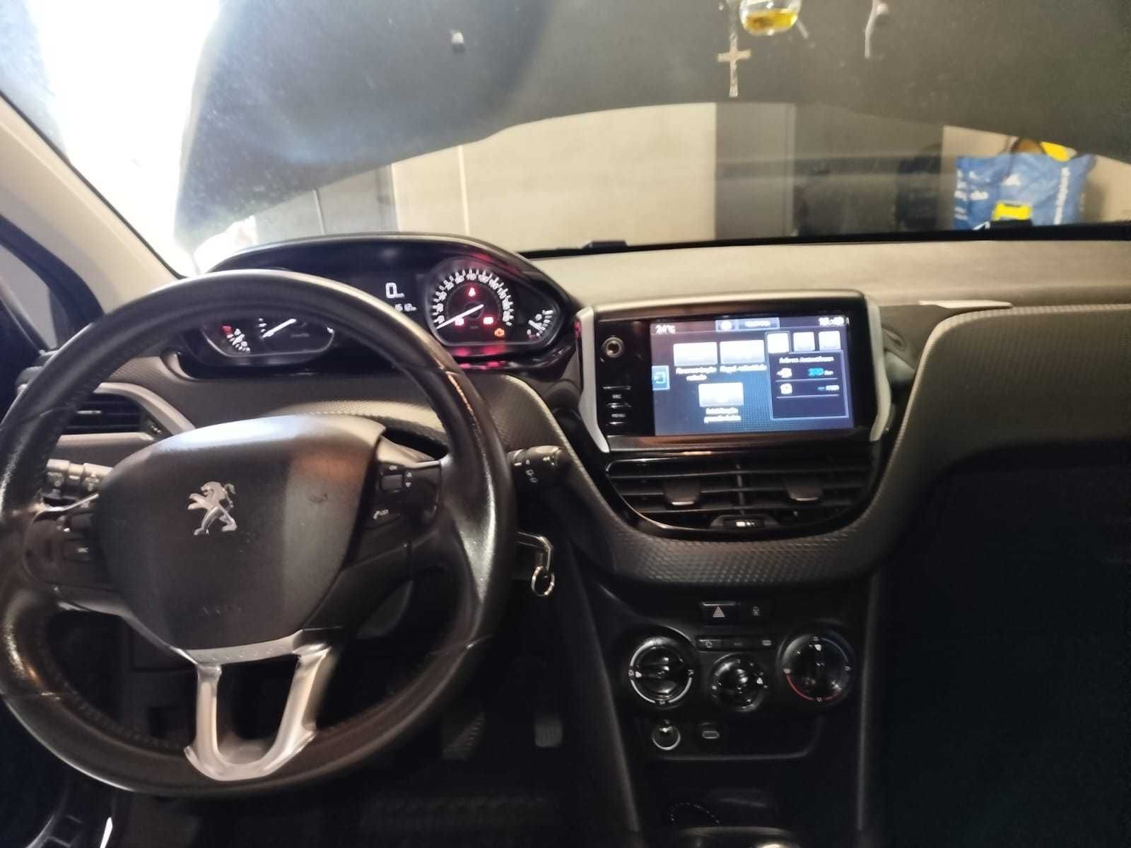 Vendo Peugeot208 style 50000km