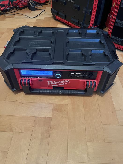Radio budowlane milwaukee packout m18 PRCDAB+