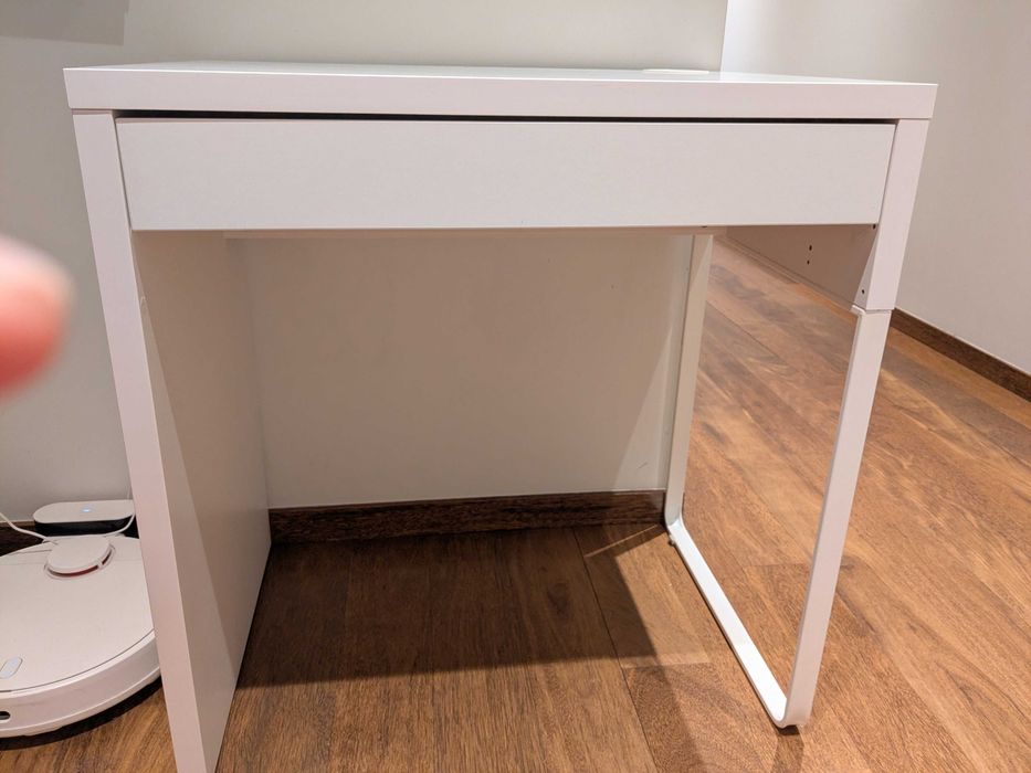Secretaria Ikea branca