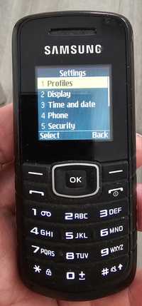 Sprzedam telefon Samsung GT-E1080W.