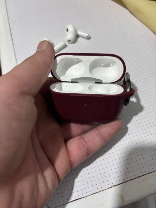 Аерподс про 2 оригинал