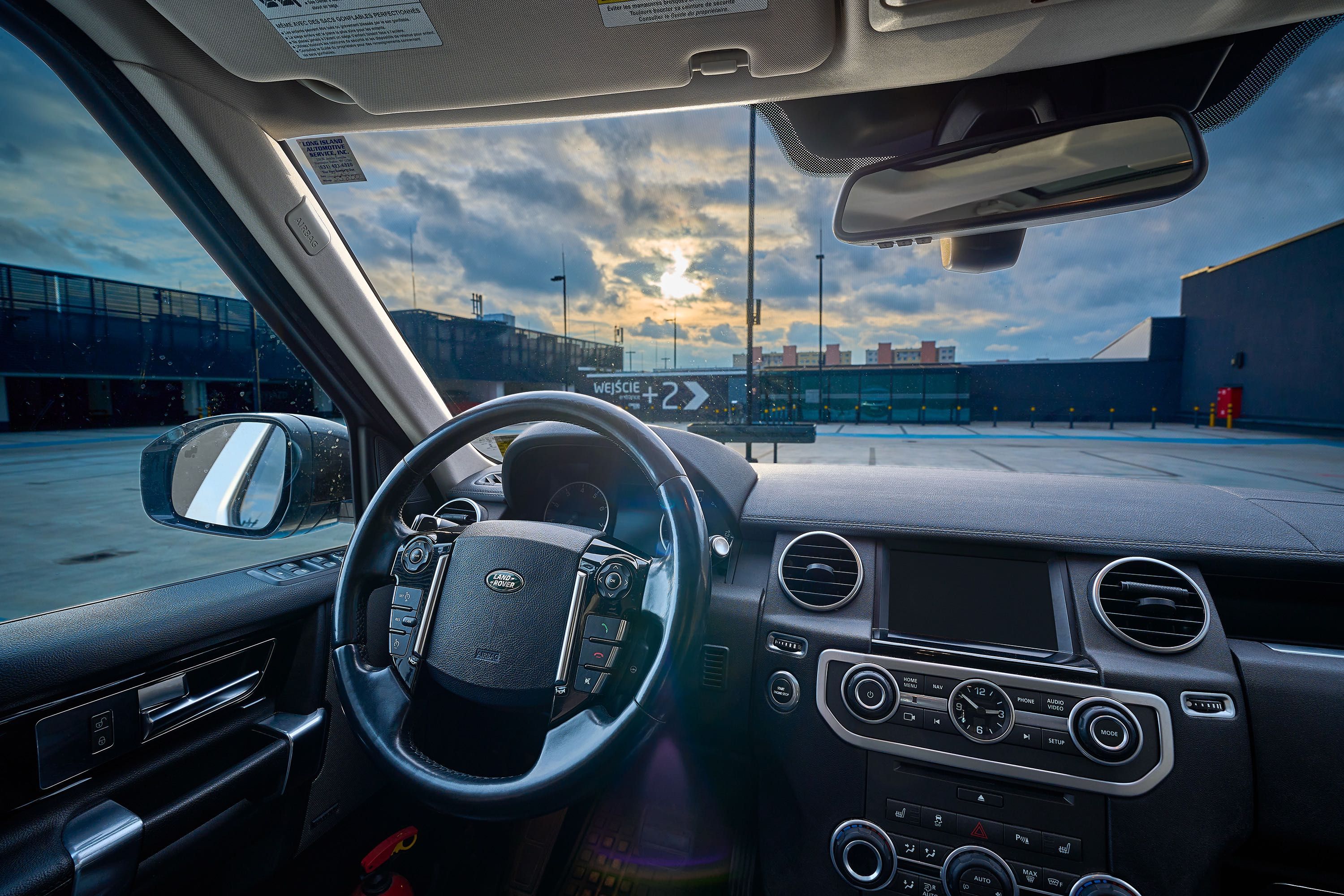 Land Rover Discovery IV - w idealnym stanie!!!