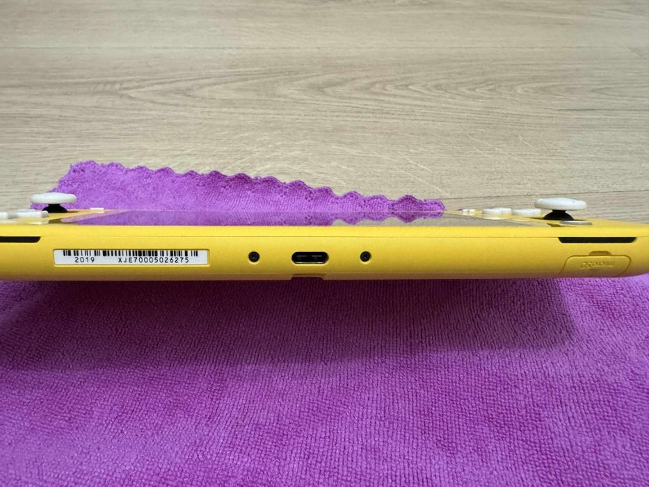 Nintendo Switch Lite komplet