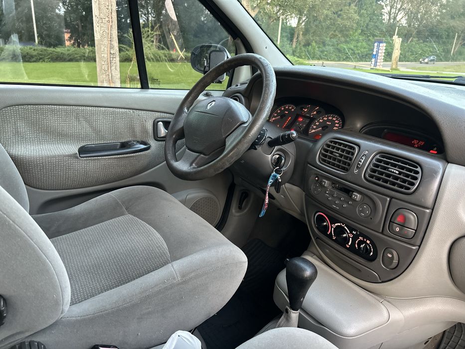 Renault megane scenik