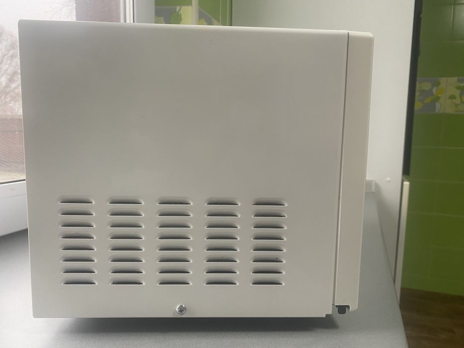 Мікрохвильова піч з грилем CANDY  CMG 2071M