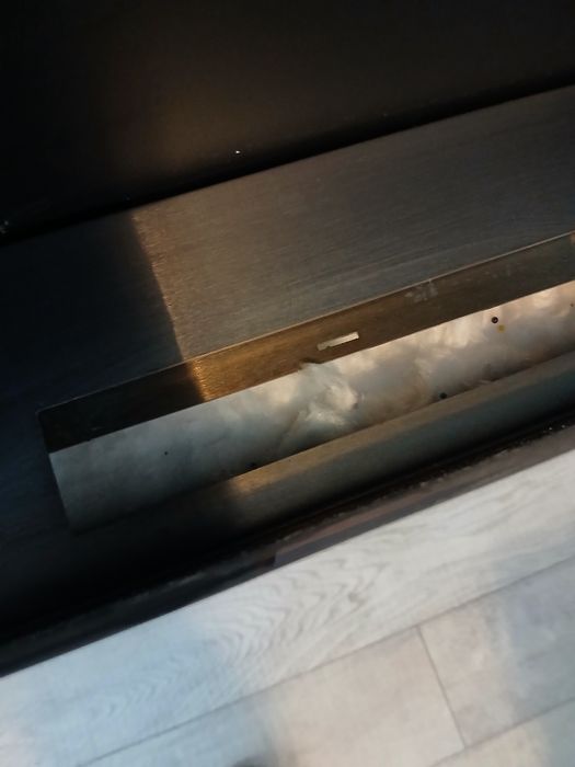 Biokominek czarny ze srebrnym wiszący