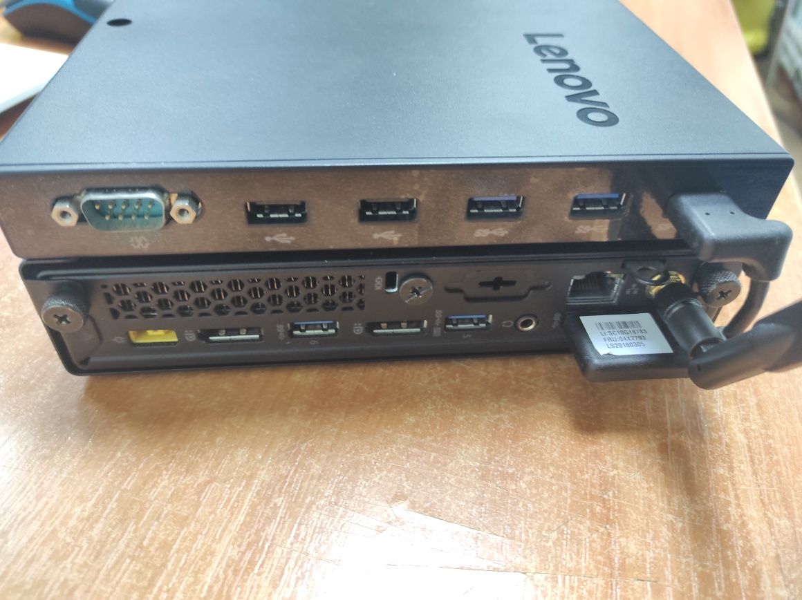 Міні ПК Lenovo M700