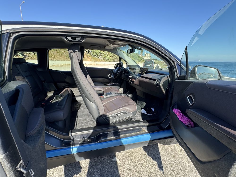 BMW I3 120AH modelo Suite