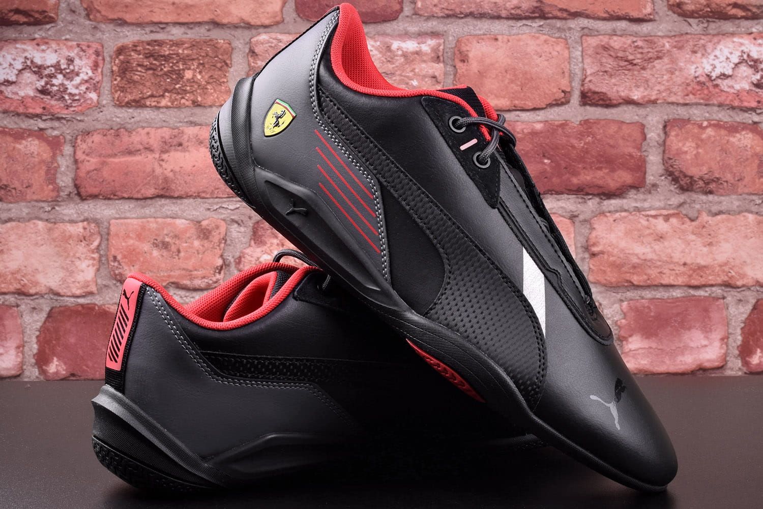 Buty Męskie Puma Ferrari R-Cat Machina czarne- 42,5 WYSYŁKA 24H