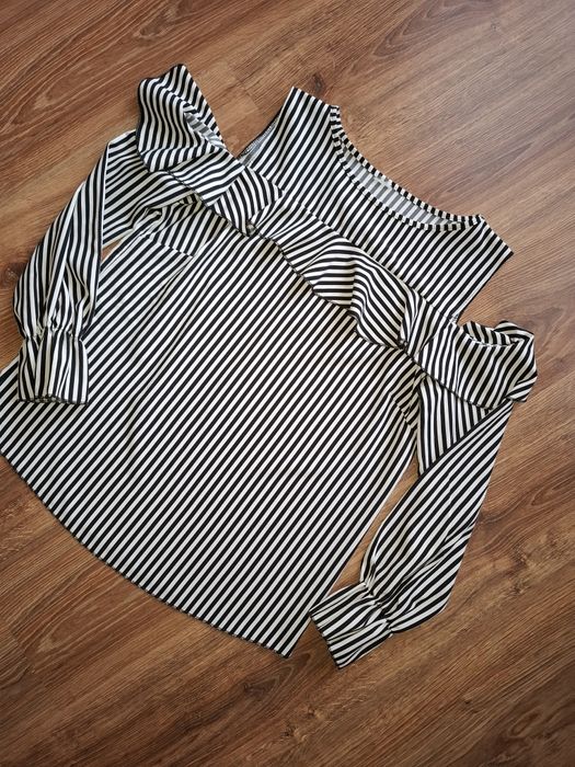 Bluzka w paski elegancka