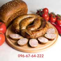 Продаємо в Києві ОПТОМ і роздріб натуральні домашні копченості ковбаси