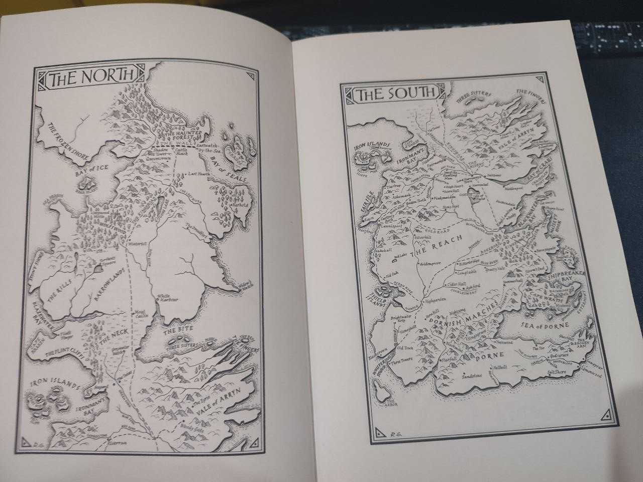 Продается книга Игра престолов