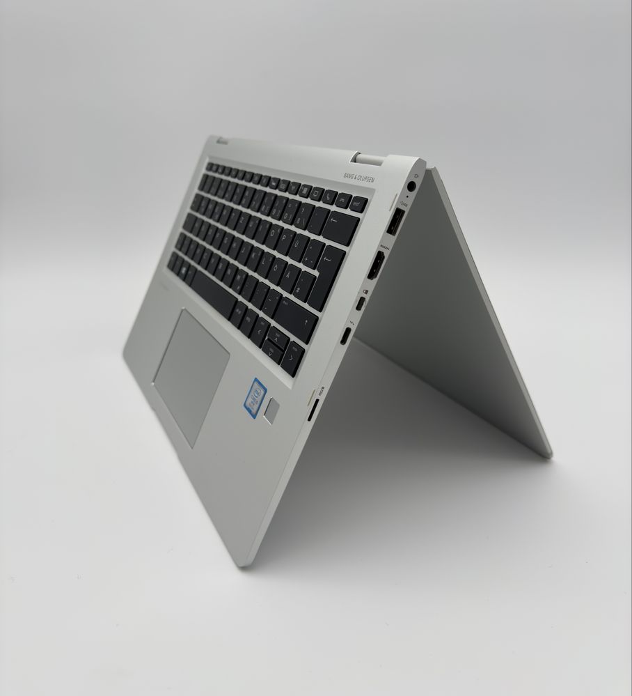 HP EliteBook X360 G2 | i5-7200| 8GB| 256GB SSD| Touch | 1 ANO GARANTIA