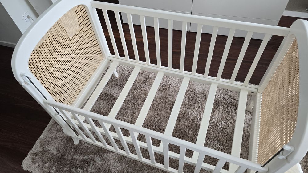 Cama de grades bebé/criança