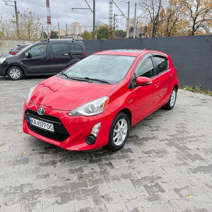 Toyota Prius C 2015
