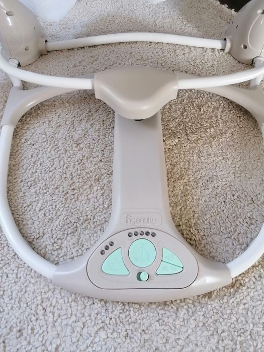 Hybrydowy bujaczek leżaczek ingenuity