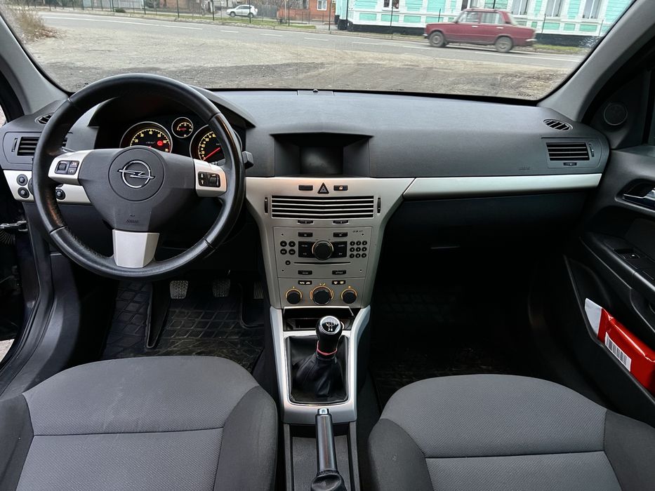 Продам  Opel Astra H 2008 рік 1.8 газ/ бенз