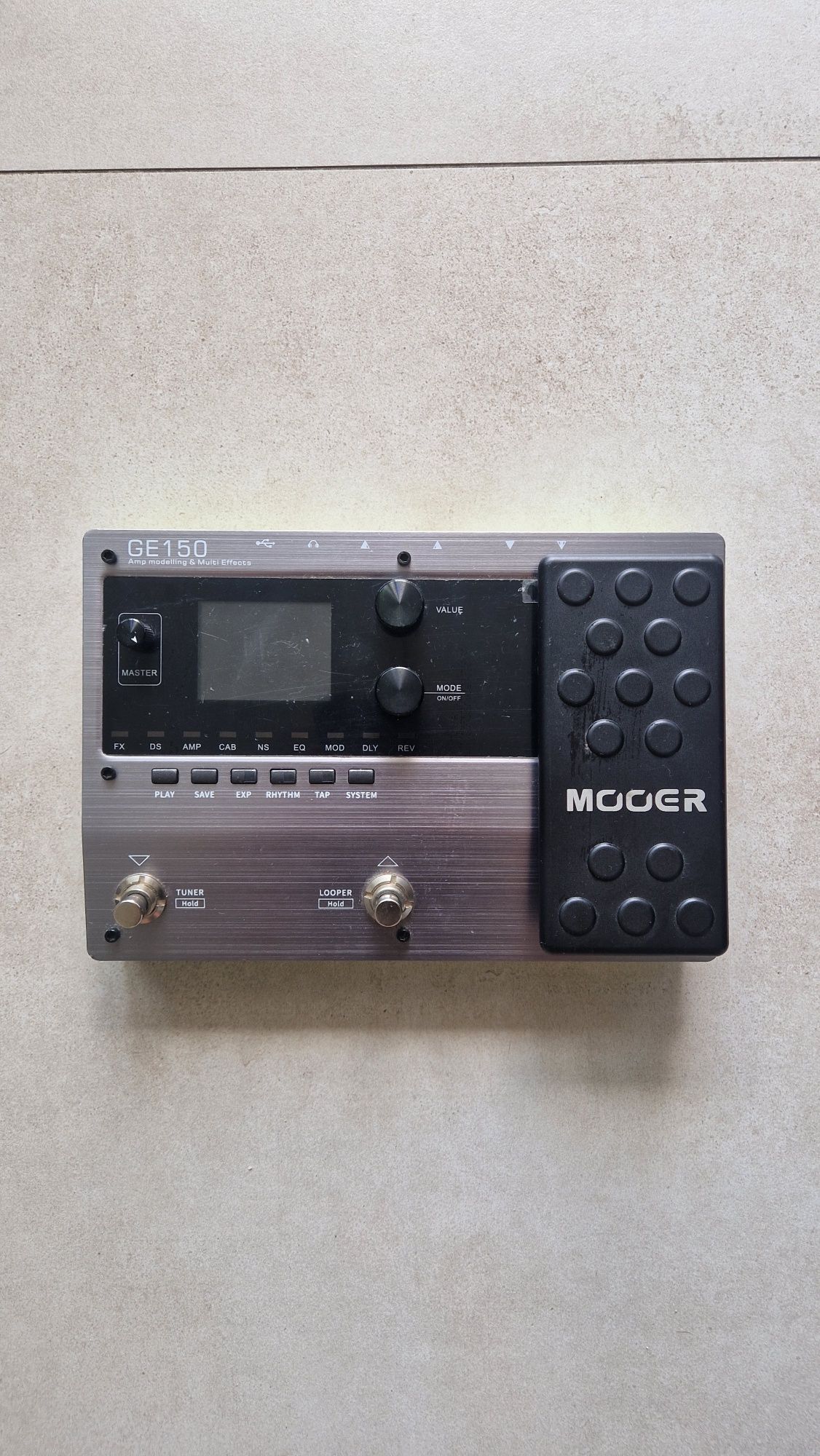 Multiefekt gitarowy Mooer GE150