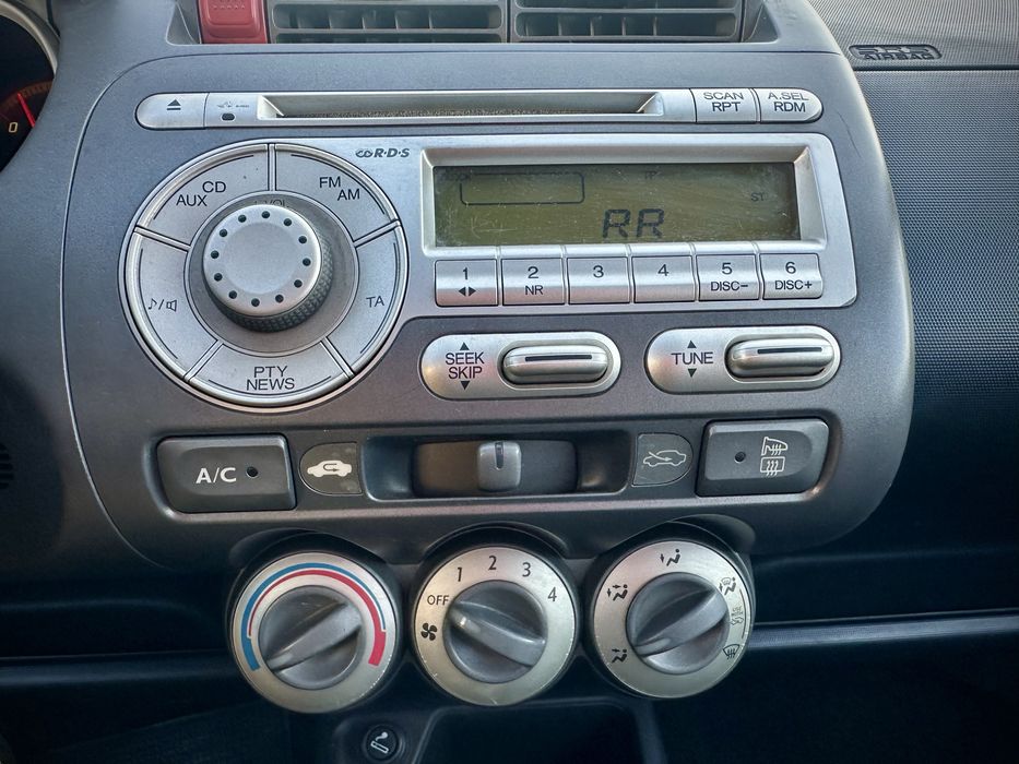 Honda Jazz 1.2 Com Teto de Abrir