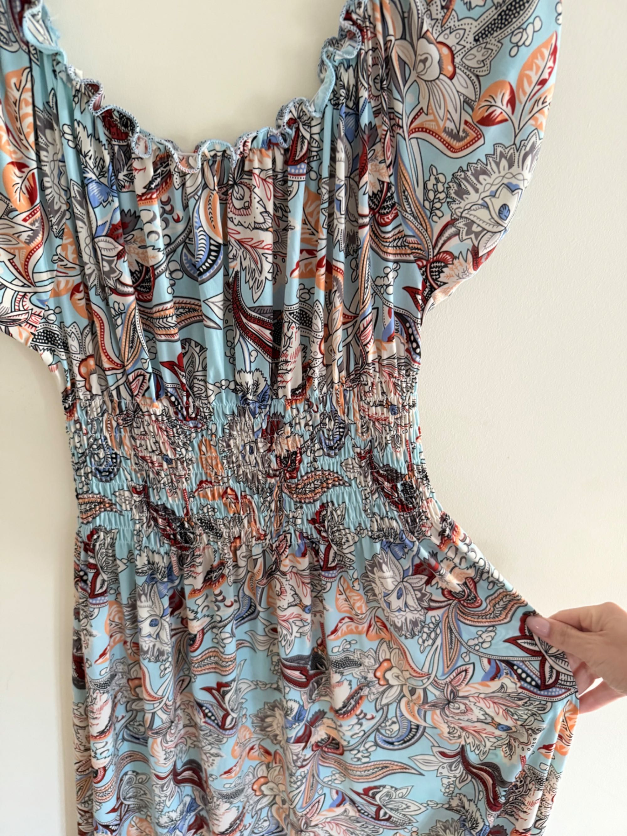 Vestidos em segunda mão, tamanho S