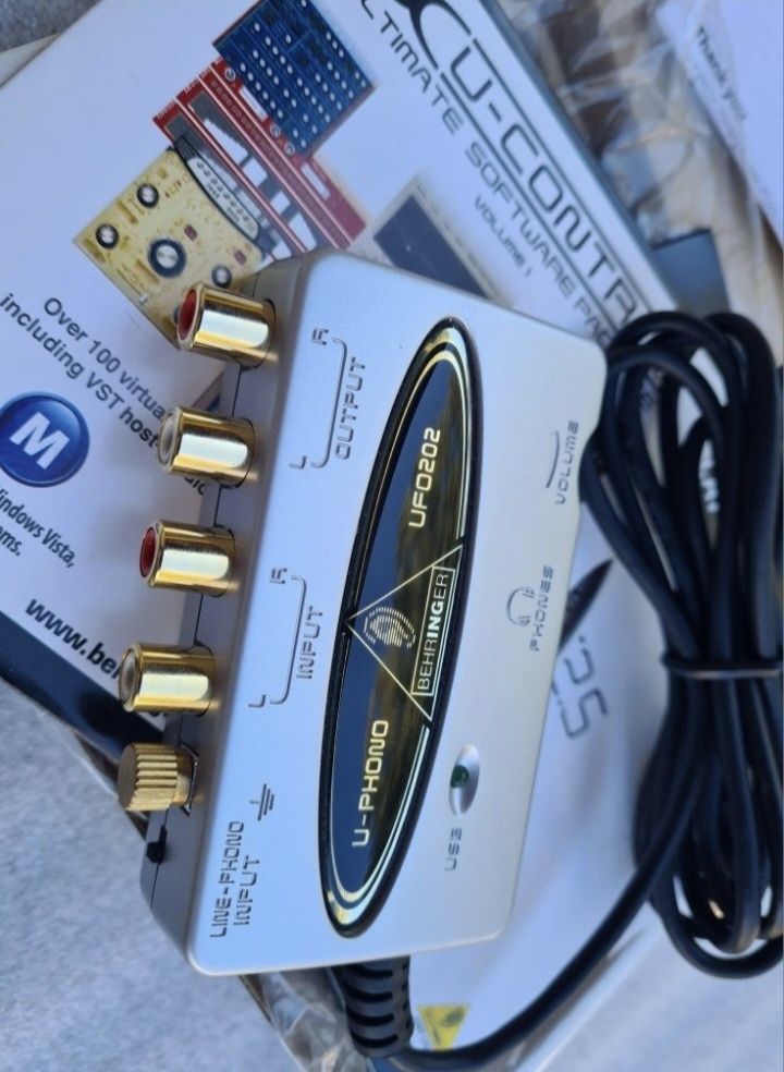 Behringer UFO202 audio 2 płyty
