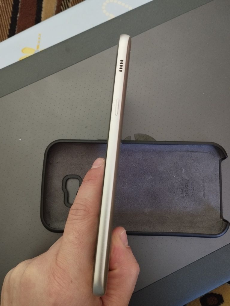 Samsung A720F 3/32Gb
