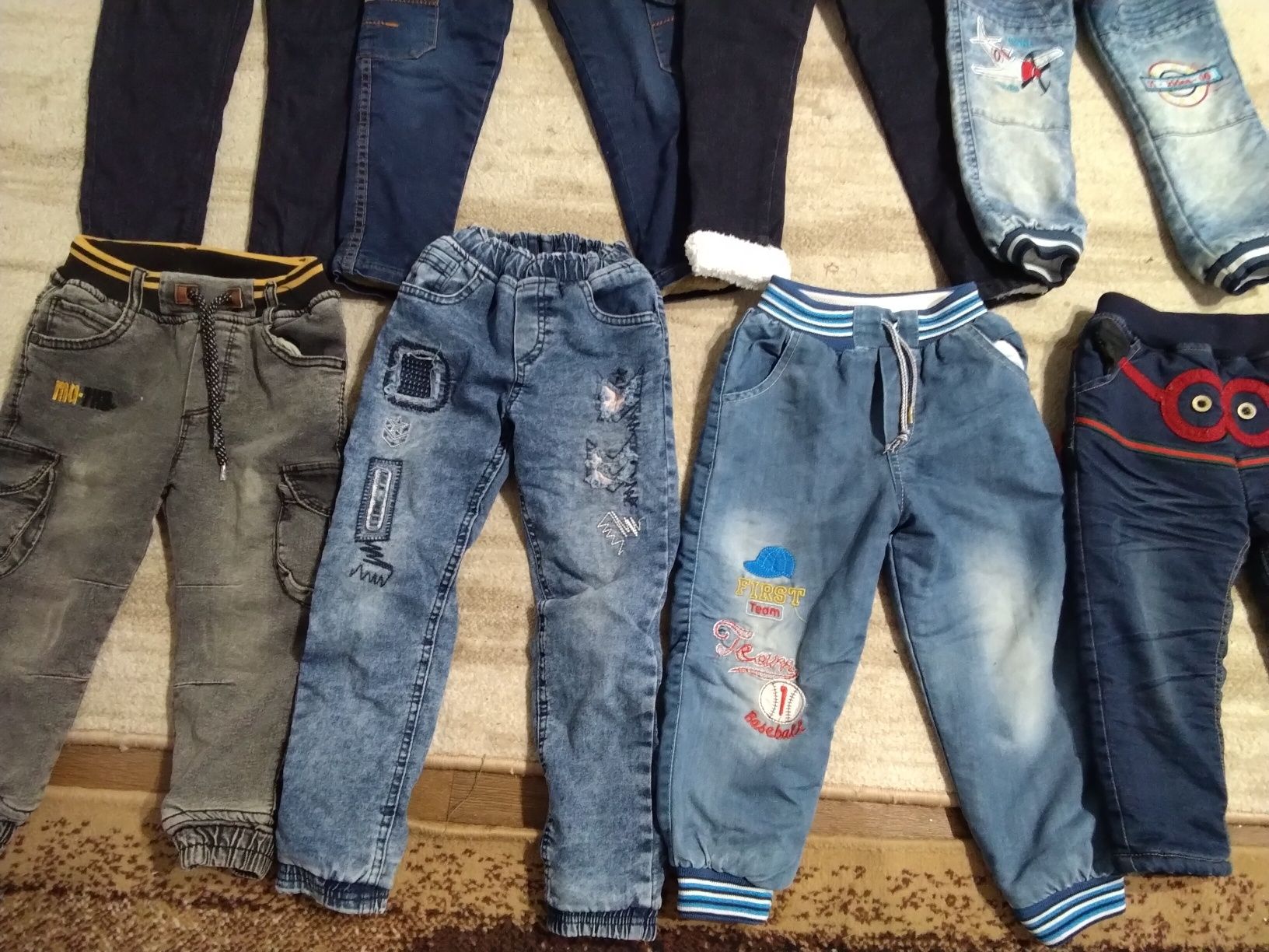 Продам зимові джинси для хлопчика