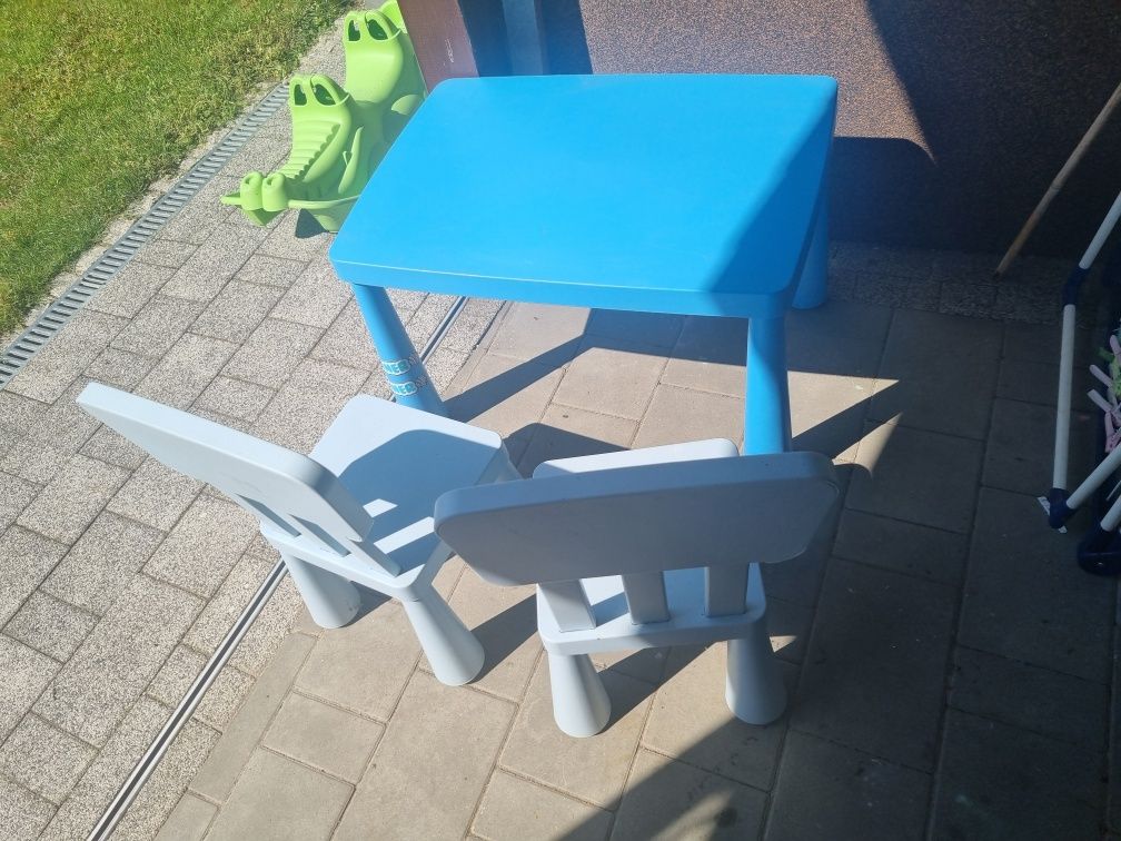 Stolik dla dzieci
