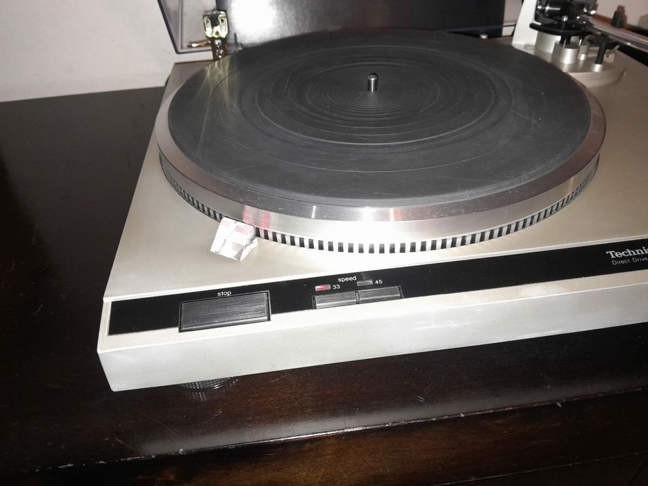 Gira Discos Technics /Stanton