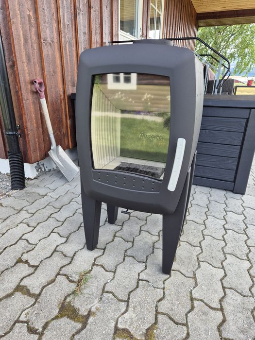 NORDPEIS Smarty One Eko Kominek Żeliwny