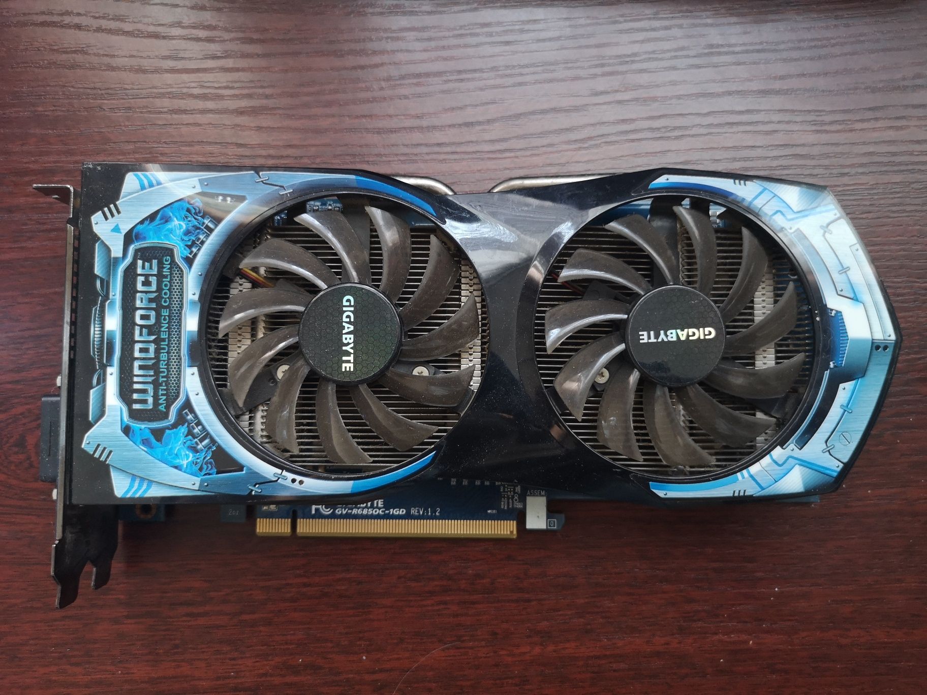 Karta graficzna Gigabyte Radeon HD6850