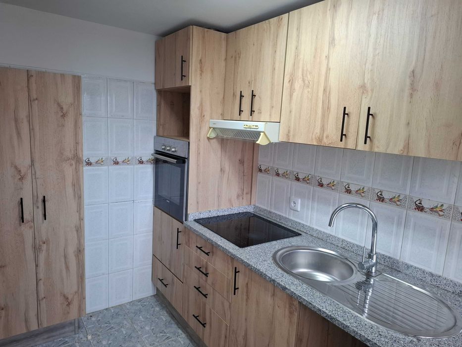 Arrenda-se apartamento T1 duplex renovado em Paranhos