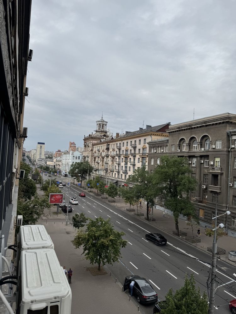 Продаж квартири у центрі Києва