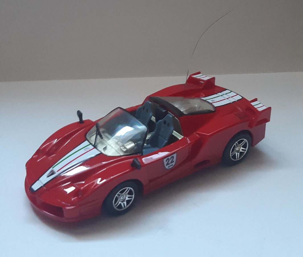 Модель Ferrari F50  на Радио управление