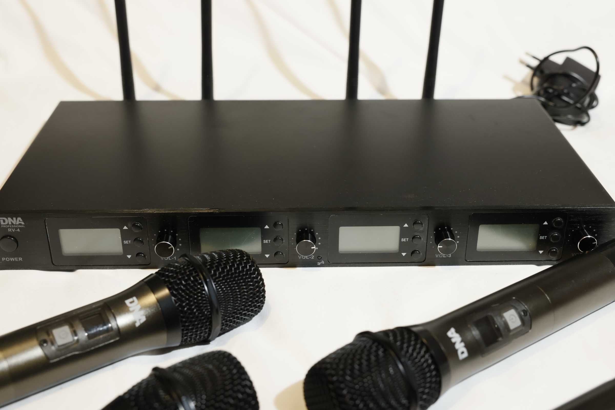 DNA RV-4 system bezprzewodowy 4 mikrofonow, stan jak nowe