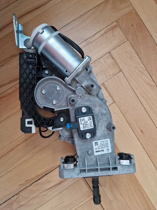 Elektryczny siłownik klapy. Mercedes GLK X204 W204