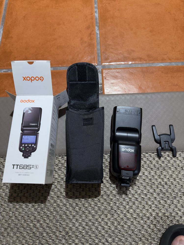 Flash Speedlite Godox TT685II-S para Sony